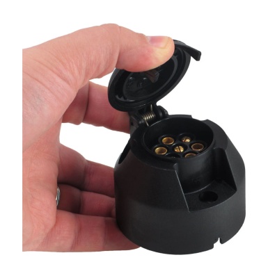 rozetka-dlya-pricepa-plastikovaya_617382