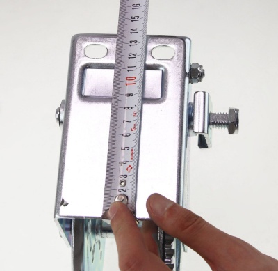 lebedka-dlya-pricepa-1000-lbs-455-kg_637001